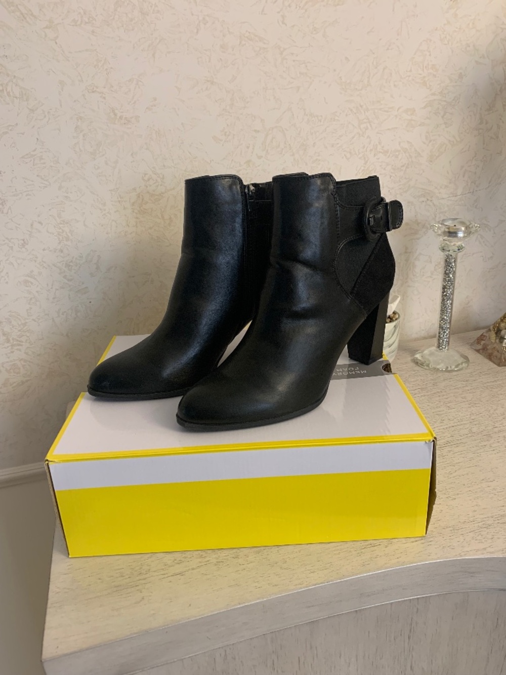 Liz Claiborne Refined Comfort Black Leather Boot, Size 11